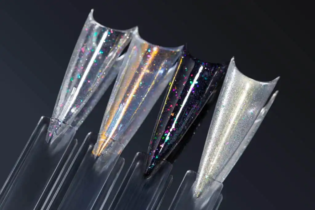JTING NAIL #02 Aurora Scatter Top Coat - Fine diamond and opal powder mix for an organic atmospheric glow effect.