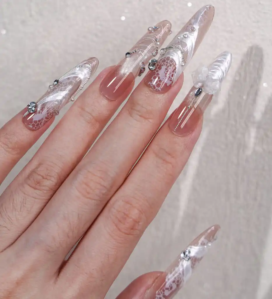 Visual comparison between messy flowing liquid builder gel and clean stay-in-place solid extension gel.