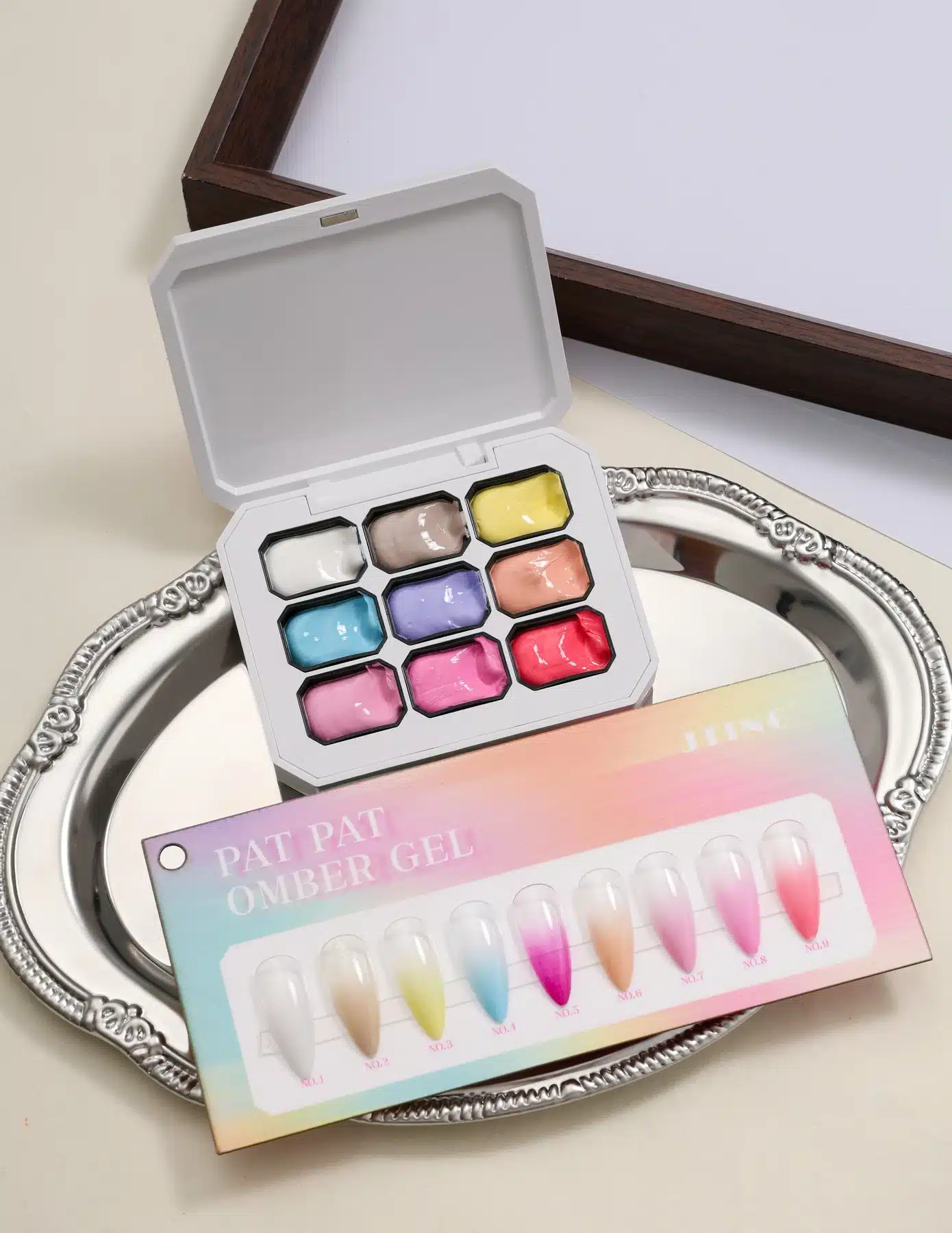 B89 pastel Pat Pat Gel palette with soft blush ombre nail samples